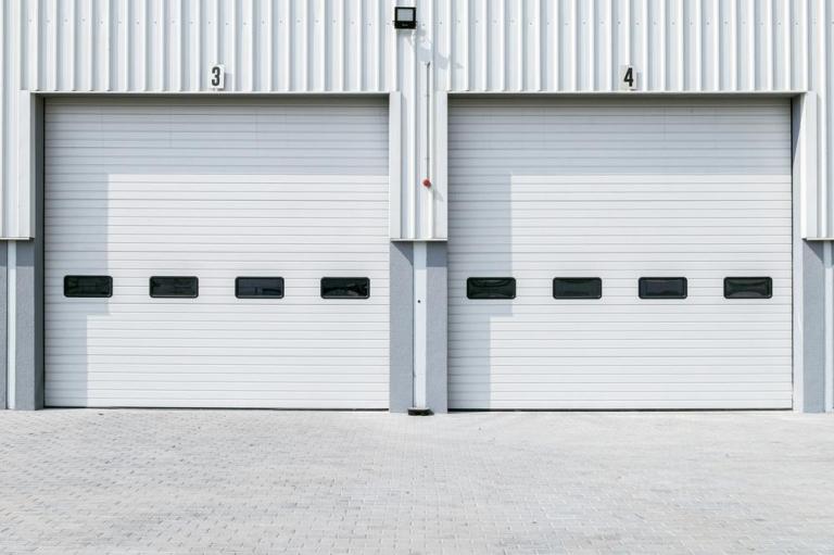 Portes sectionnelles professionnelles, comment bien les choisir ?